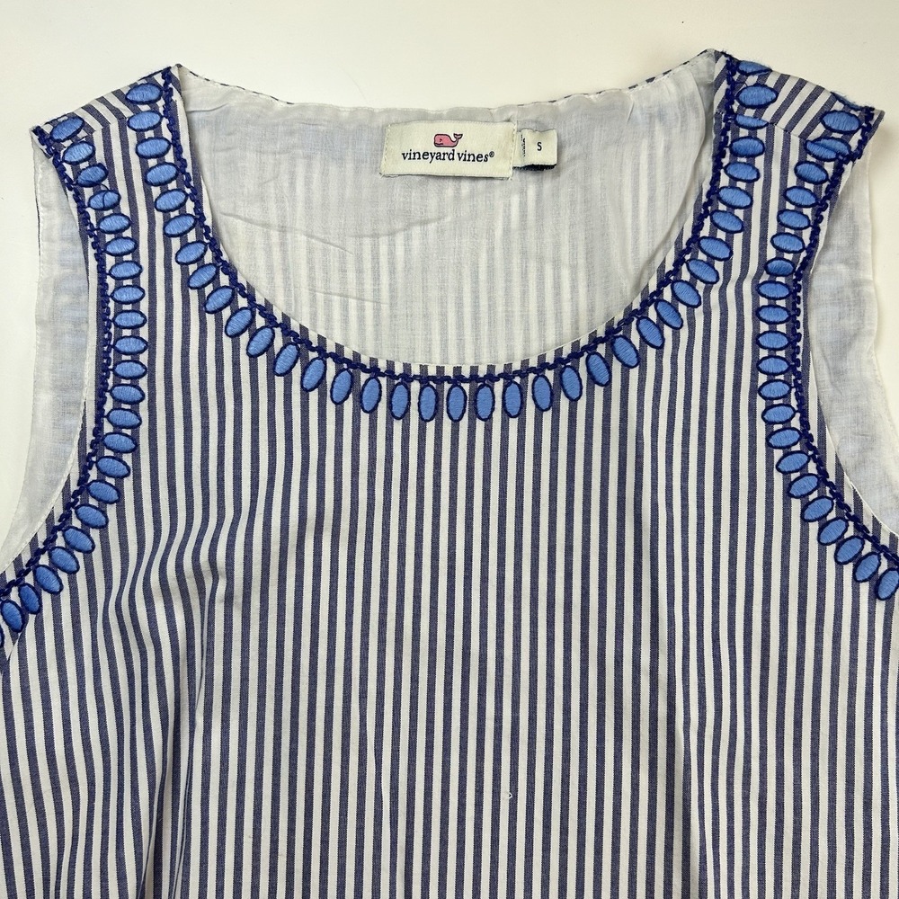 Vineyard Vines Sarah Striped Embroidered Swing Peplum Top S Blue White Lined‎ - Picture 4 of 9